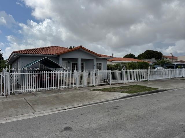 TOWN OF HIALEAH 1 ADDN AM - Residential
