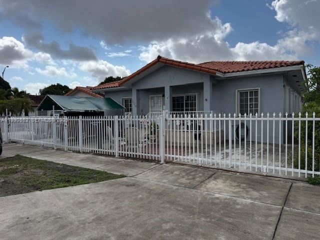 TOWN OF HIALEAH 1 ADDN AM - Residential