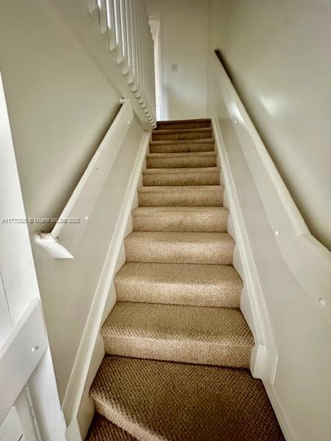 KENDALE LAKES NORTH SEC 9 - Residential Lease