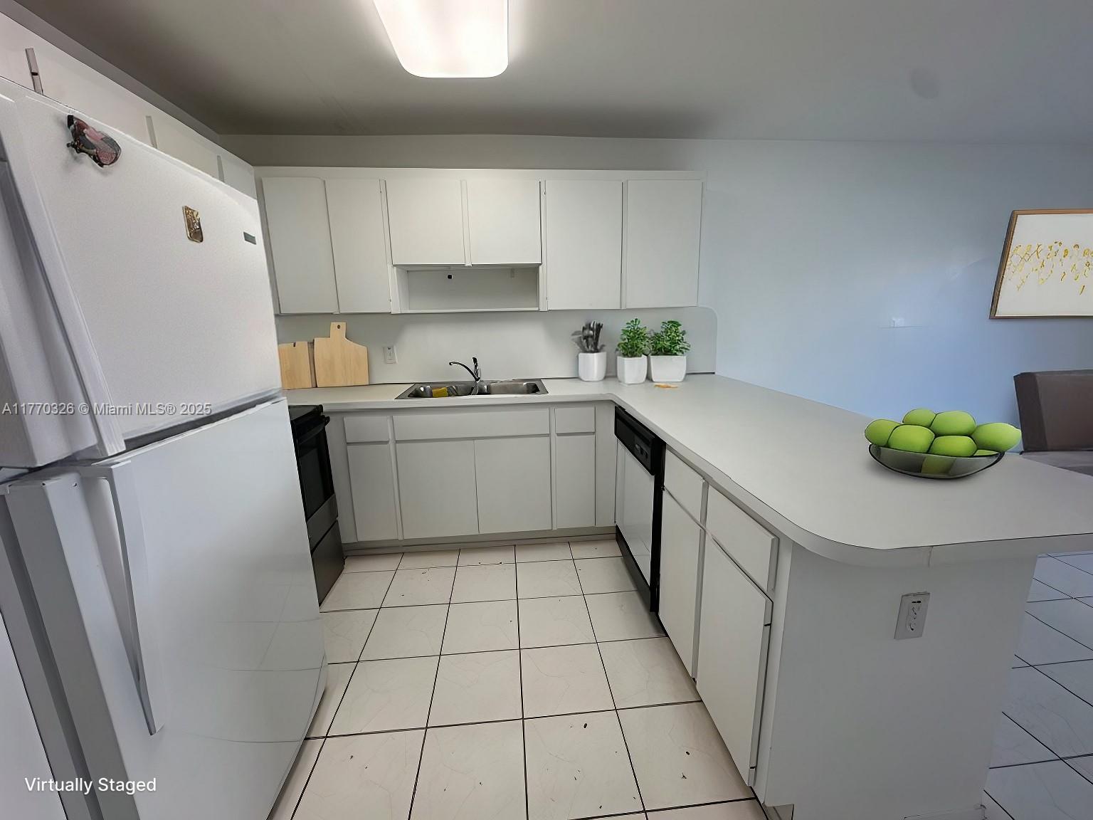 KENDALE LAKES NORTH SEC 9 - Residential Lease