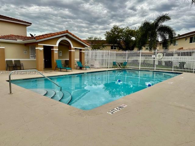 KENDALE LAKES NORTH SEC 9 - Residential Lease