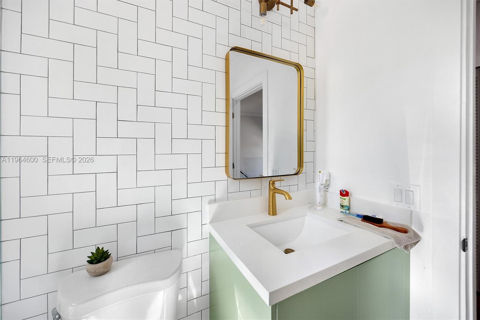 SHORES AT KEYS GATE - Residential