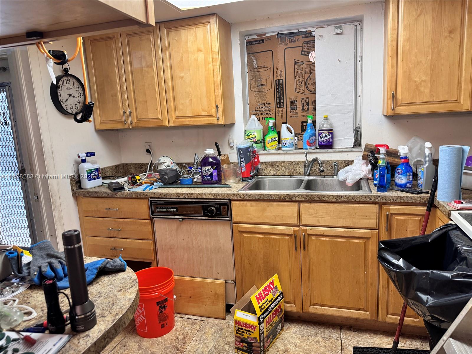 ROYAL PALM ACRES FIRST SE - Residential