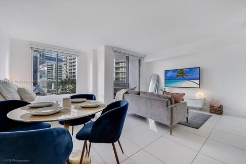 31 SE 6th St 1703 Miami FL 33131