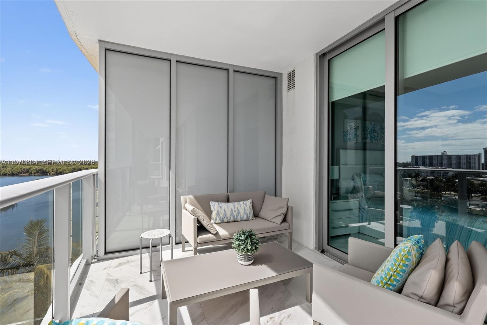 PARQUE TOWERS CONDO - Residential Lease