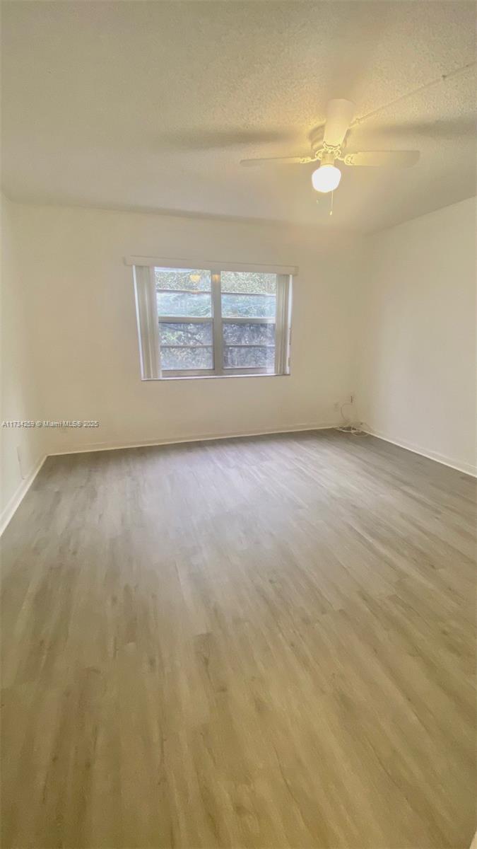 SHERWOOD SQUARE CONDOMINI - Residential