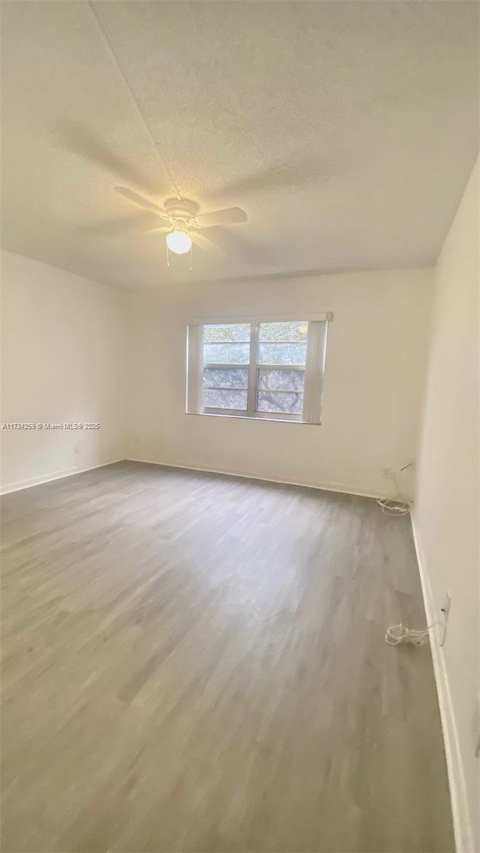 SHERWOOD SQUARE CONDOMINI - Residential