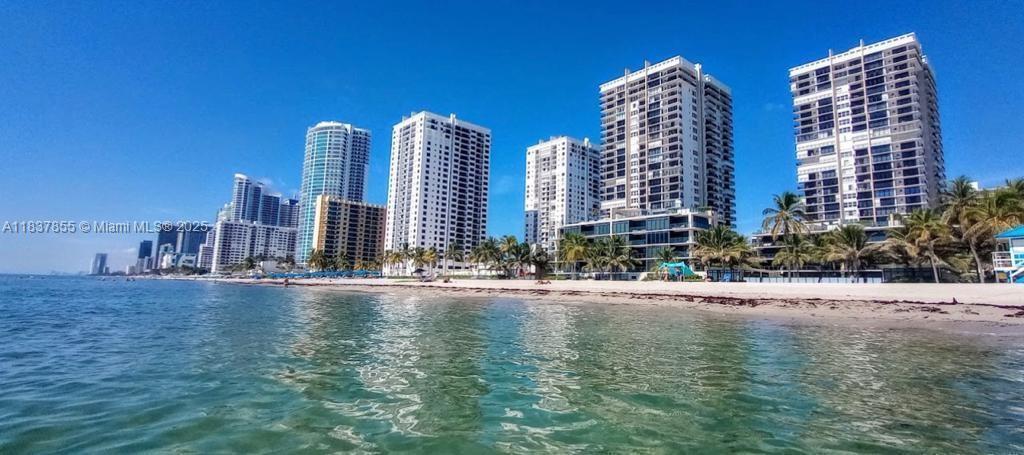 WATERWAY @ HOLLYWOOD BEAC - Residential Lease