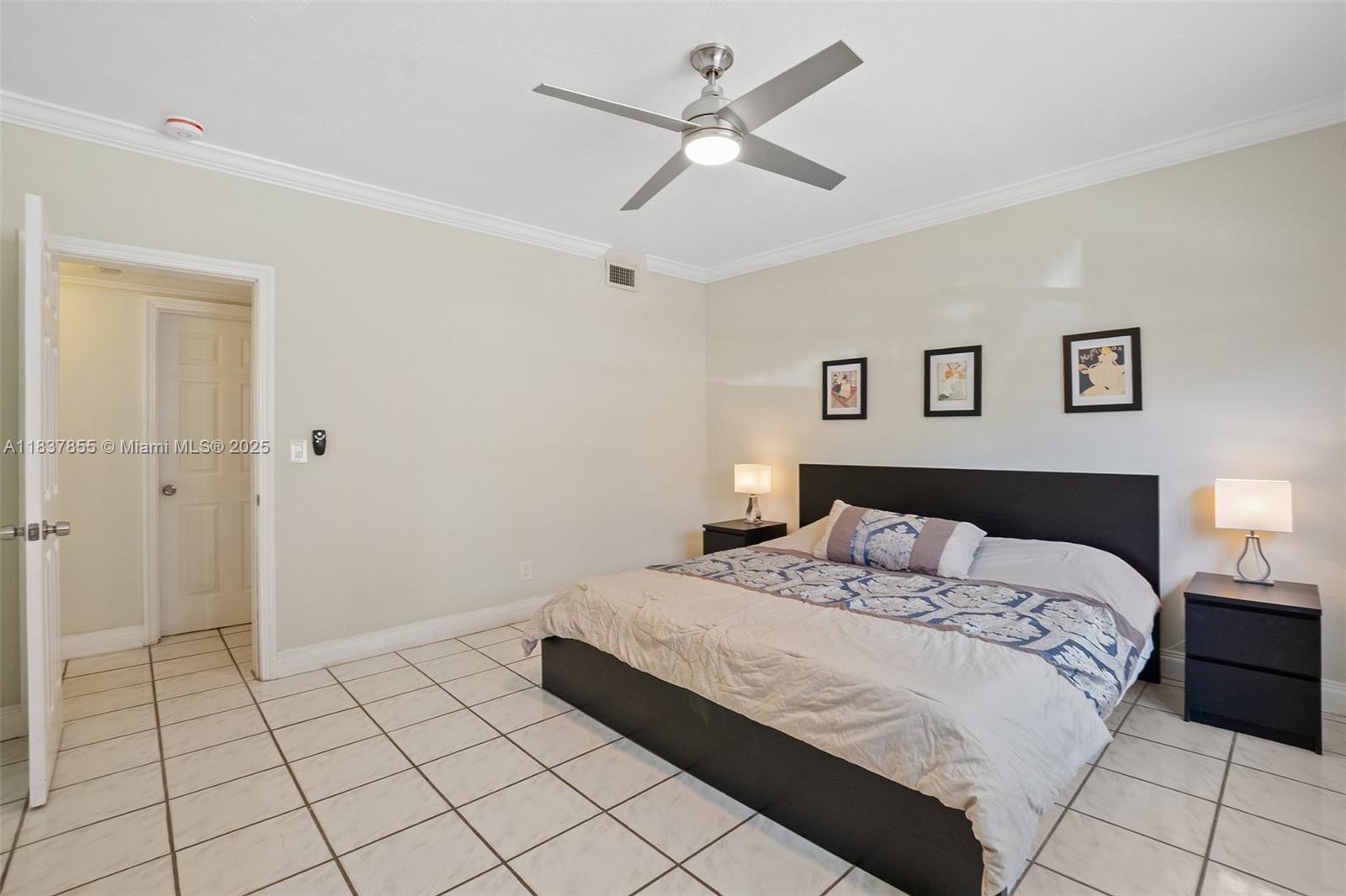 WATERWAY @ HOLLYWOOD BEAC - Residential Lease