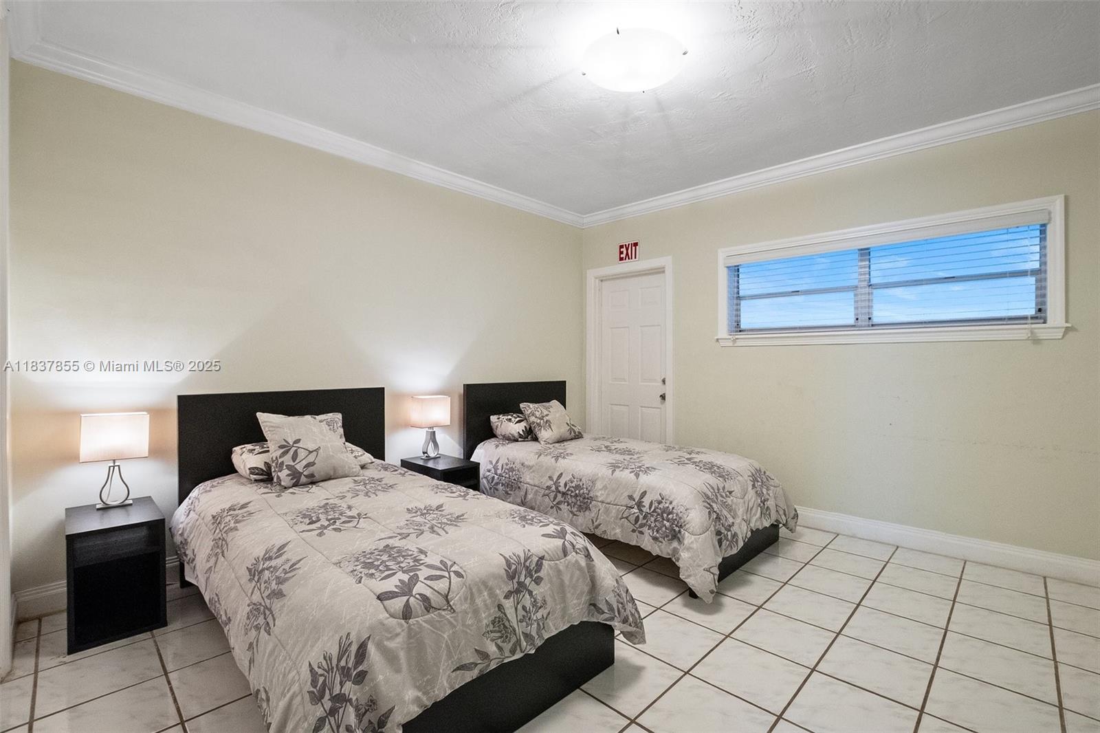 WATERWAY @ HOLLYWOOD BEAC - Residential Lease