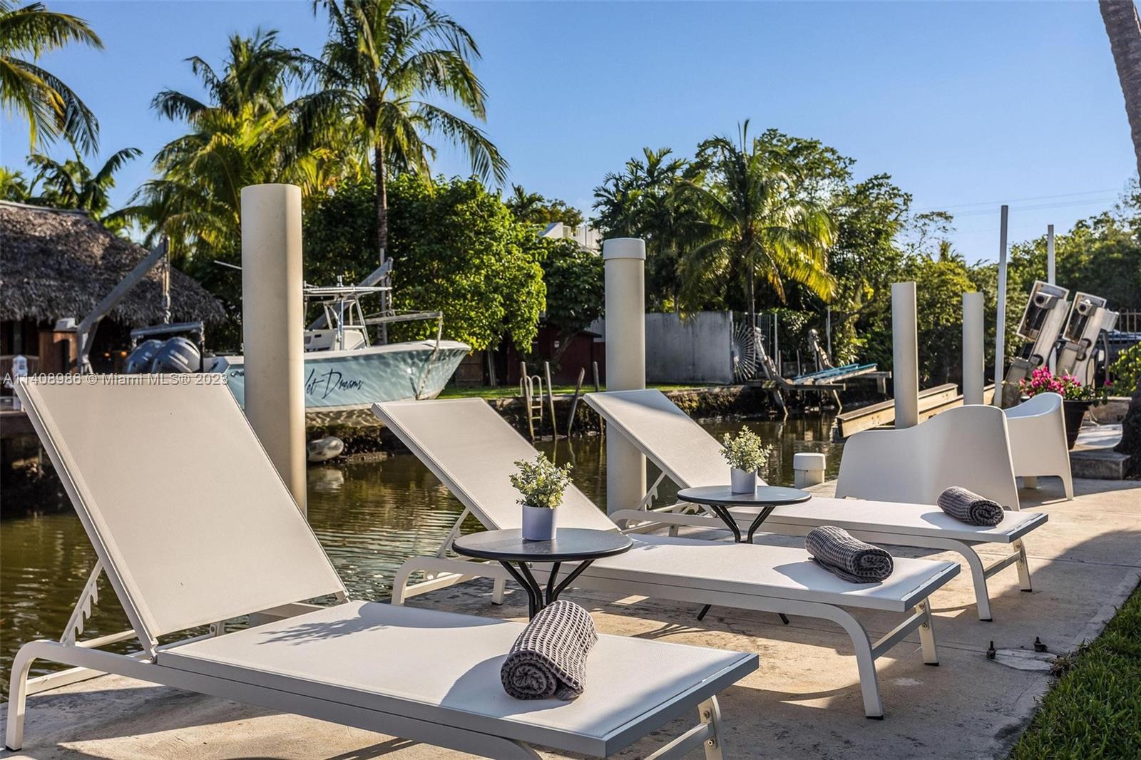 ADEMAR PARK AMD PL - Residential