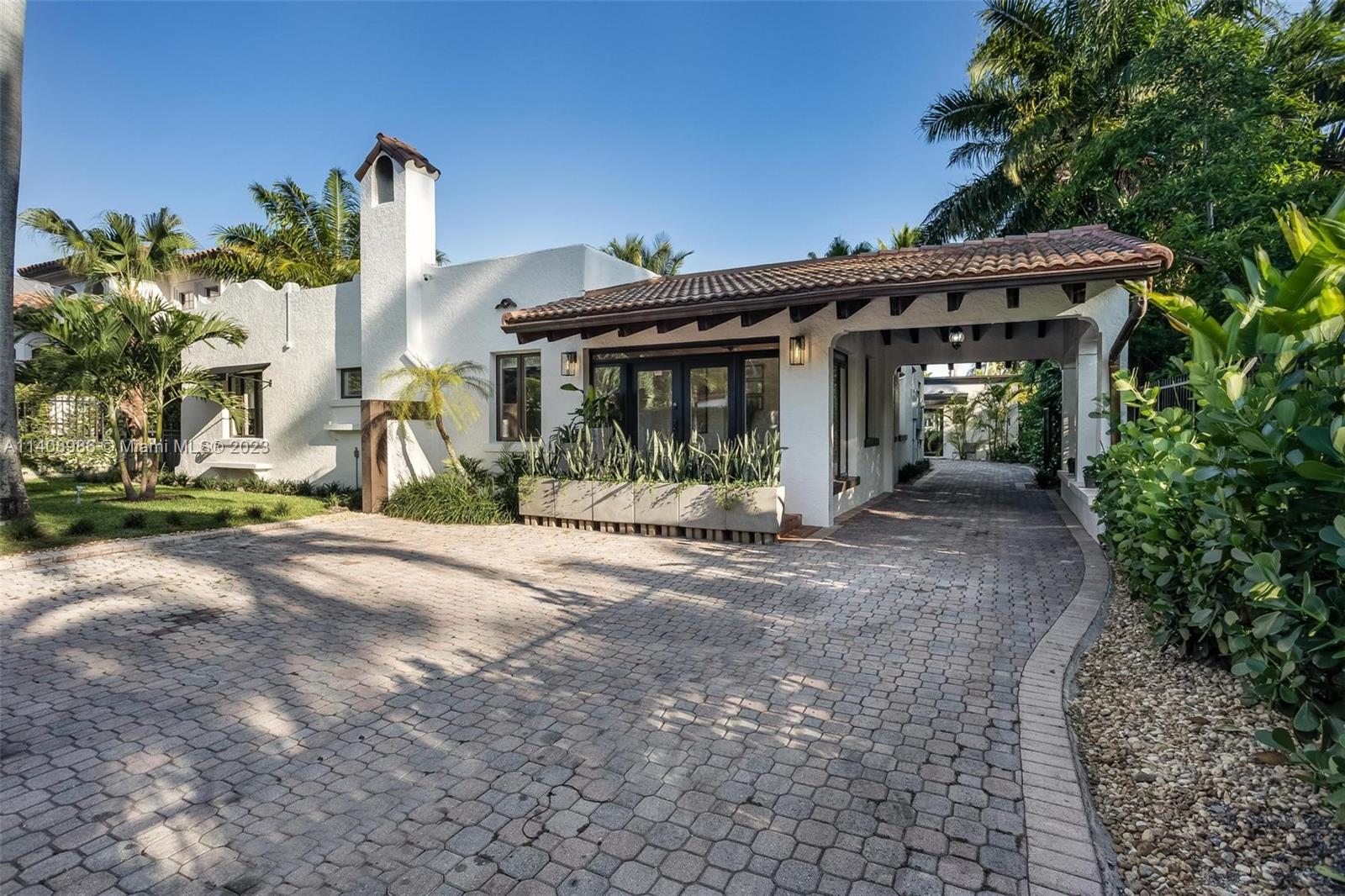 ADEMAR PARK AMD PL - Residential