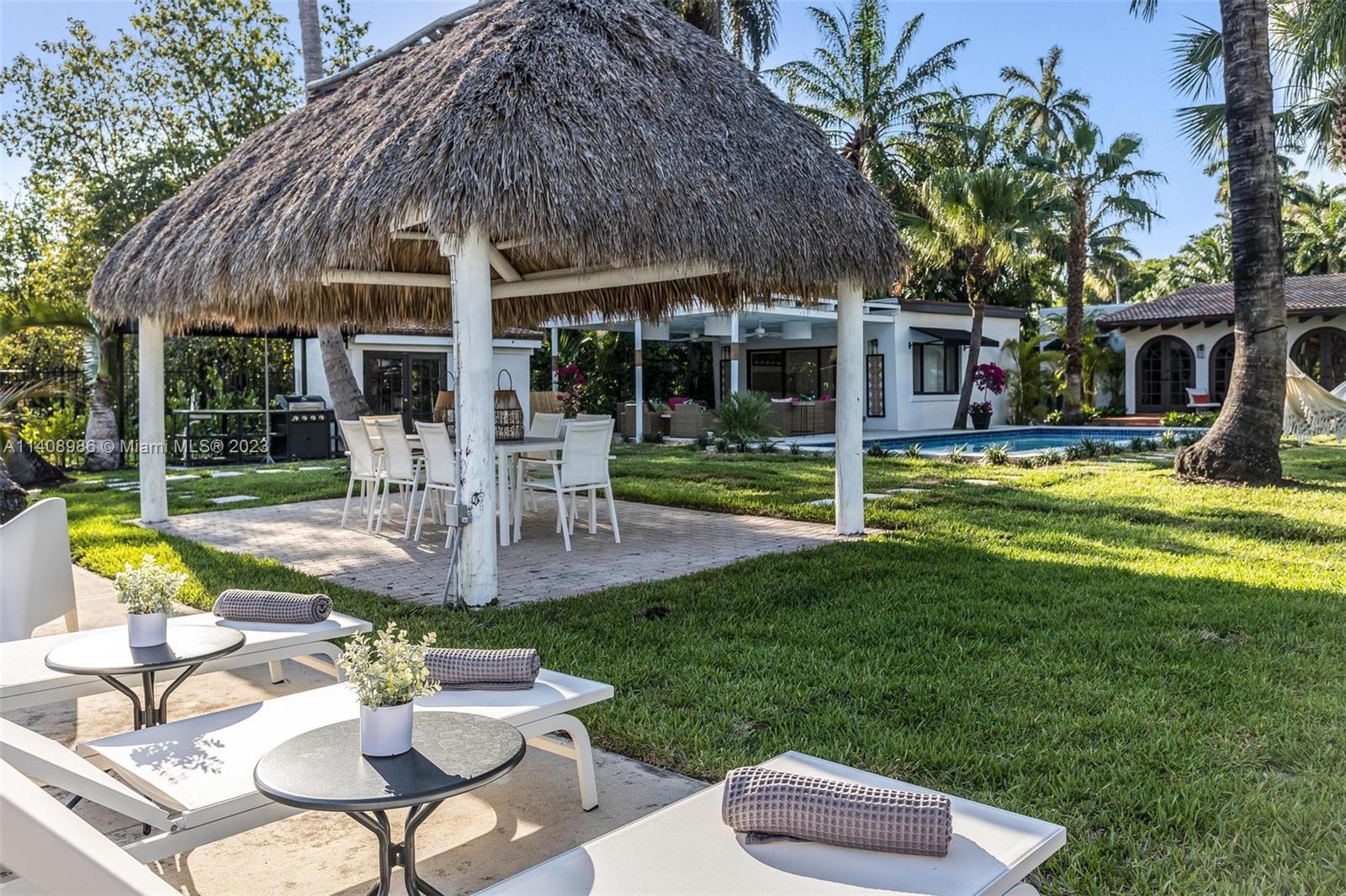 ADEMAR PARK AMD PL - Residential