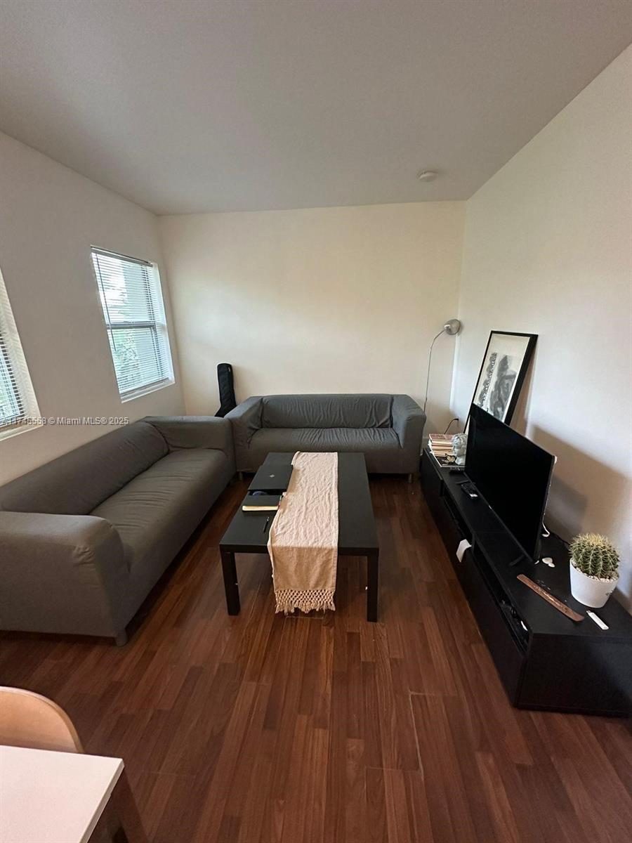 7025 Rue Granville