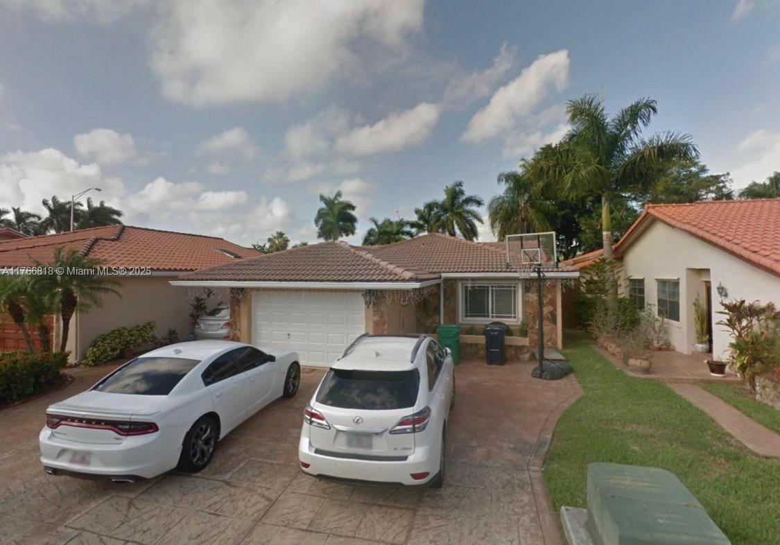 Rental Property at 1936 Sw 136th Pl, Miami, Broward County, Florida - Bedrooms: 1 
Bathrooms: 1  - $1,600 MO.