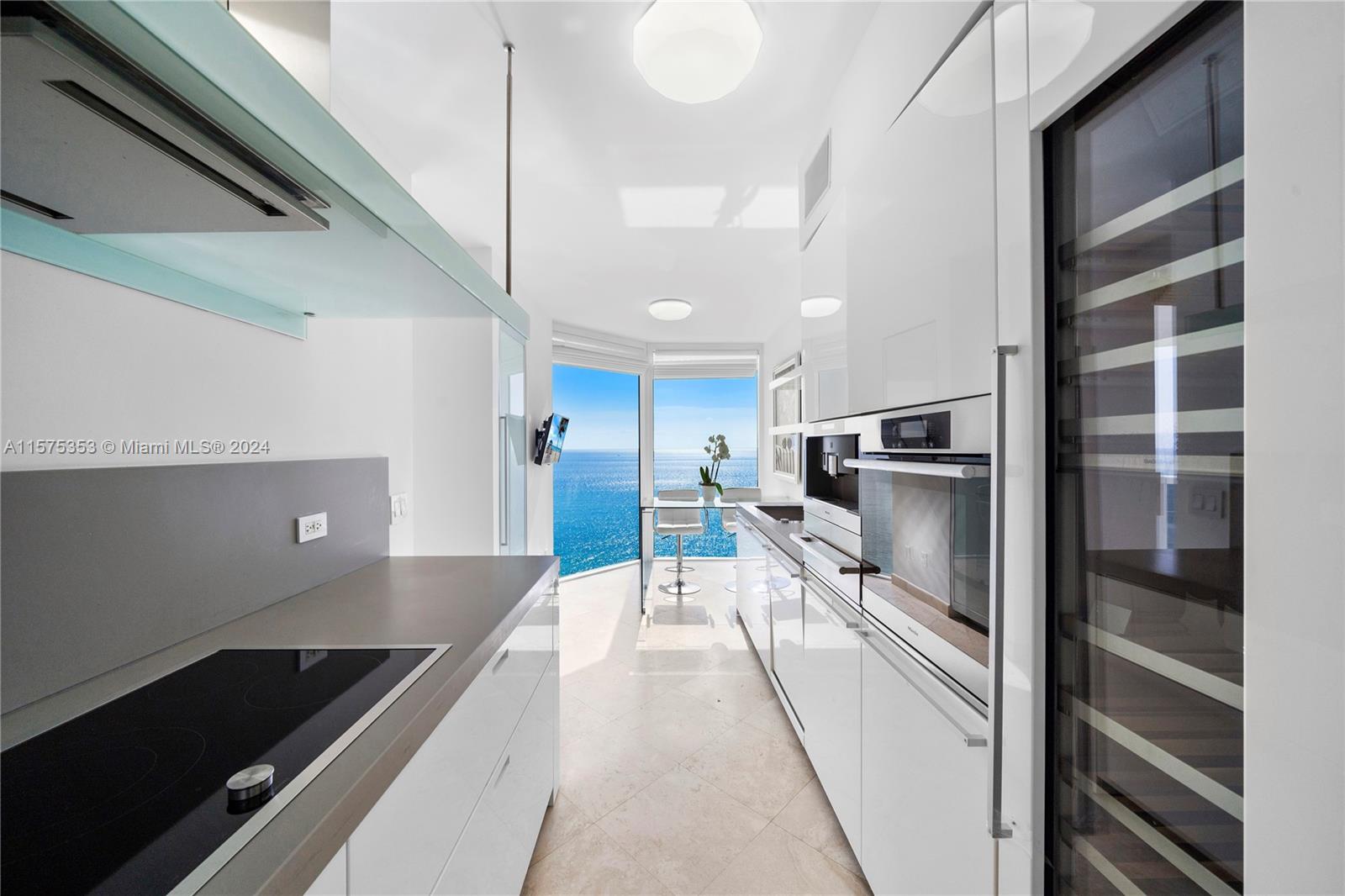 BLUE DIAMOND CONDO - Residential Lease