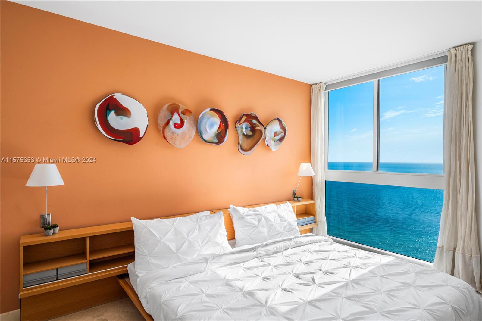 BLUE DIAMOND CONDO - Residential Lease