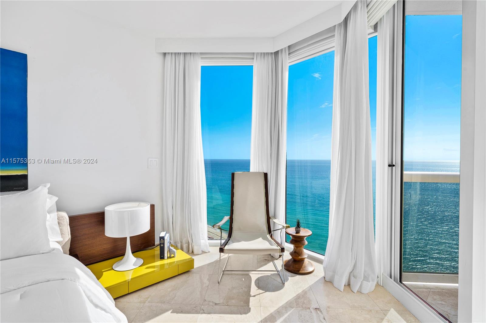 BLUE DIAMOND CONDO - Residential Lease