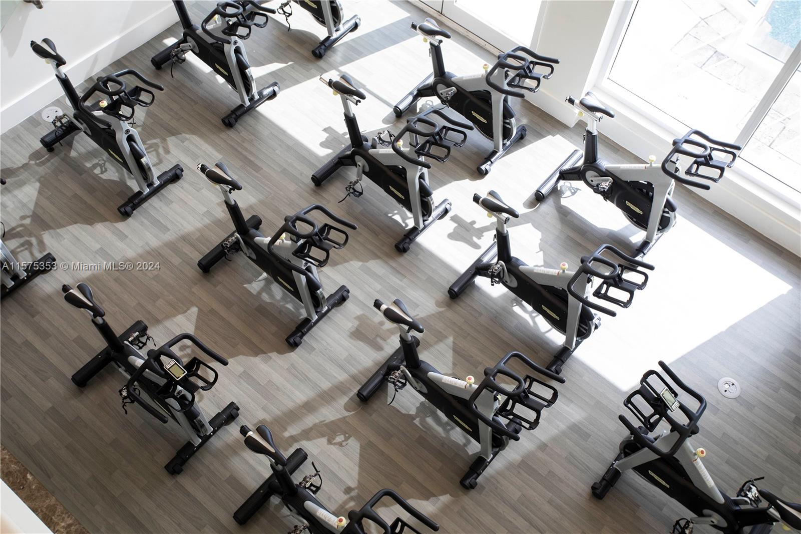 BLUE DIAMOND CONDO - Residential Lease