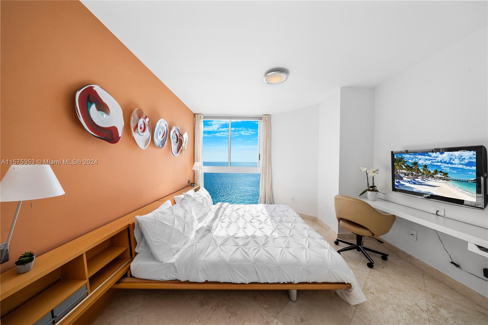 BLUE DIAMOND CONDO - Residential Lease