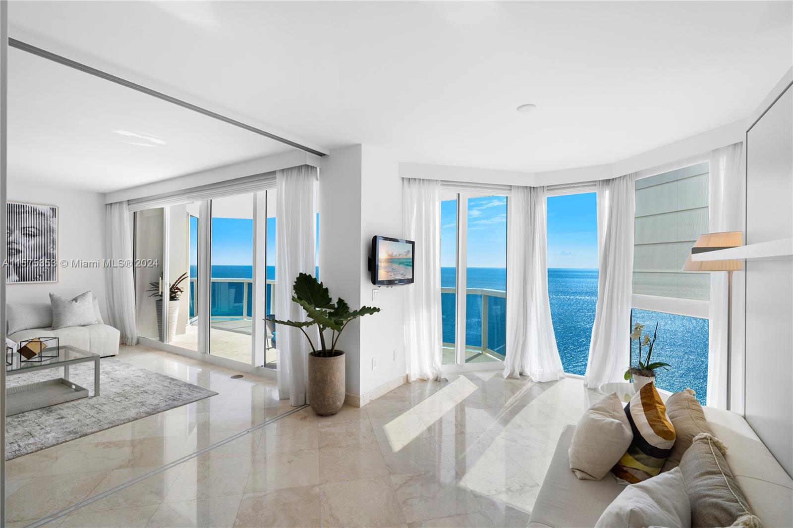 BLUE DIAMOND CONDO - Residential Lease