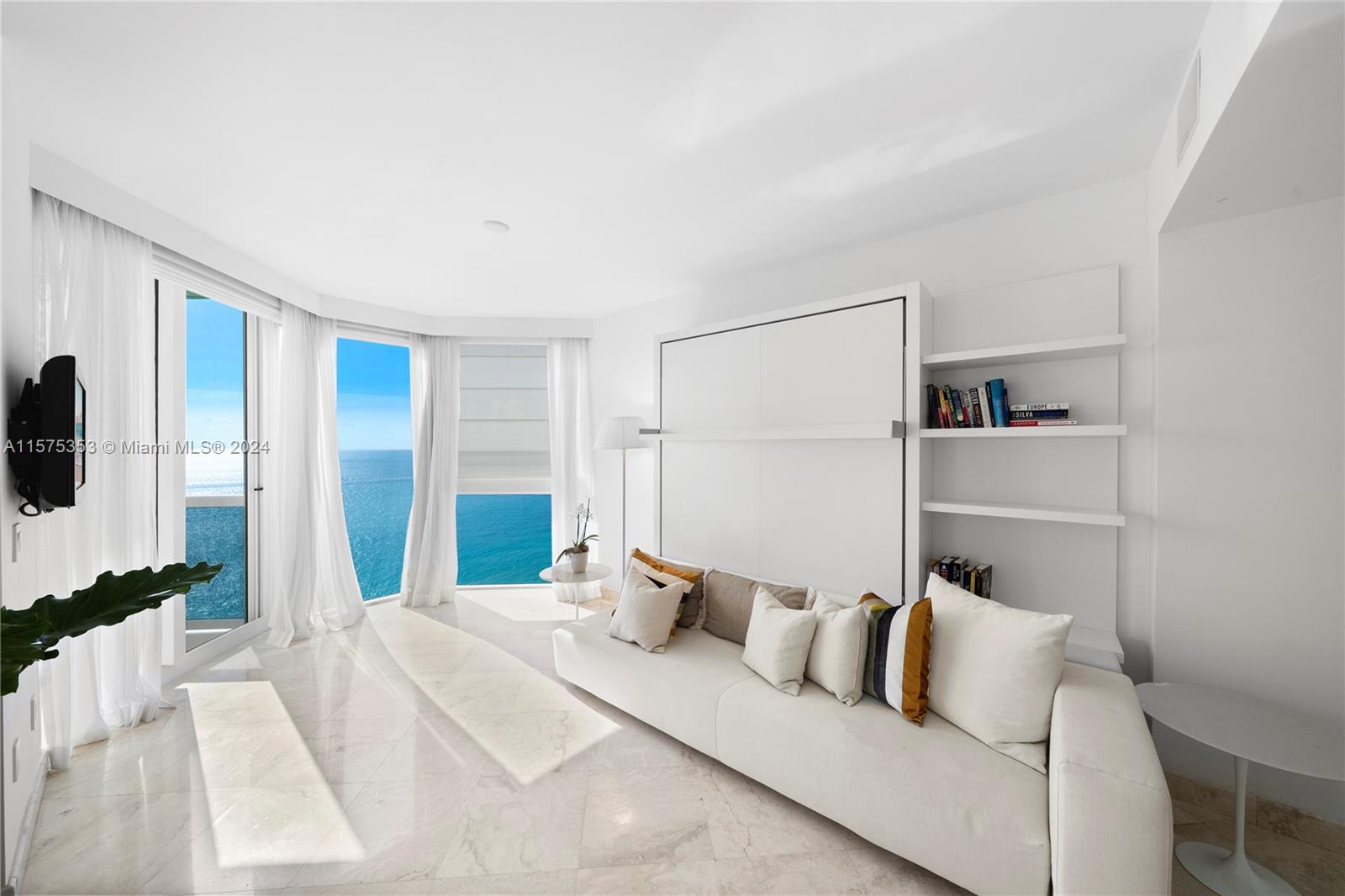 BLUE DIAMOND CONDO - Residential Lease