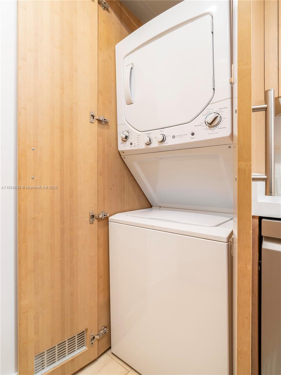 Harbour House - Residential