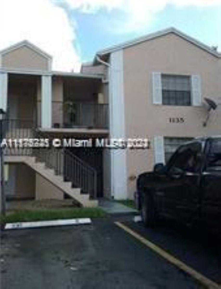 Rental Property at 1135 N Franklin Ave 1135B, Homestead, Miami-Dade County, Florida - Bedrooms: 2 
Bathrooms: 2  - $2,300 MO.