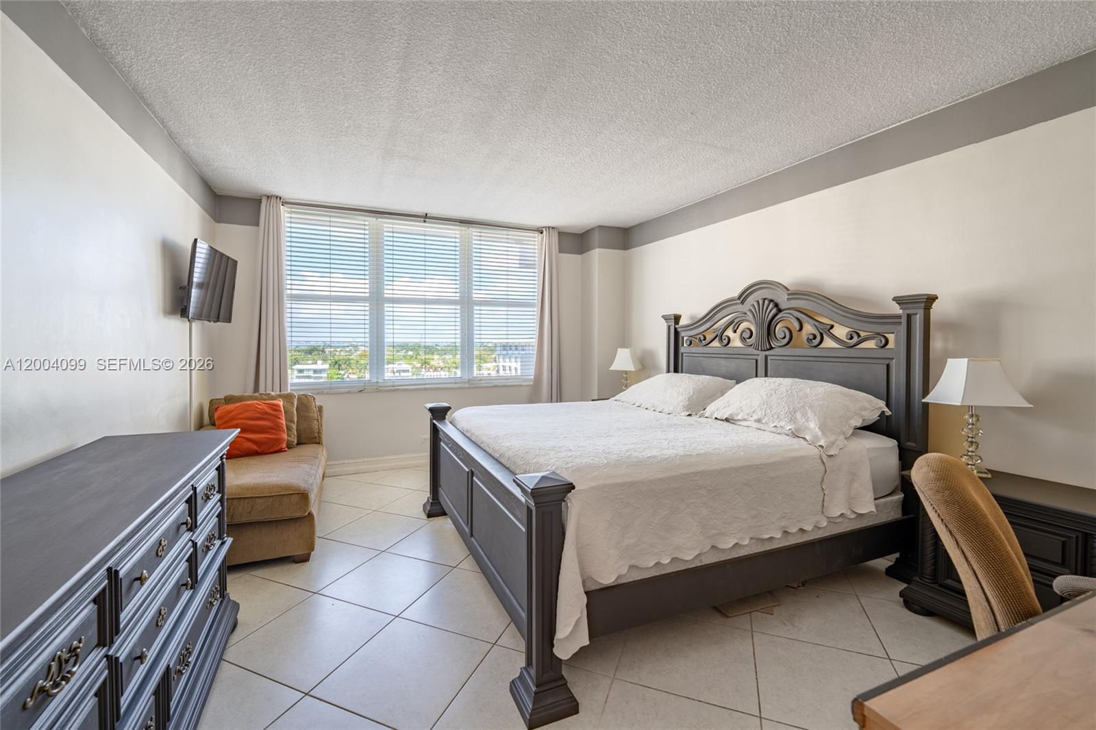 THE PAVILION CONDO - Residential