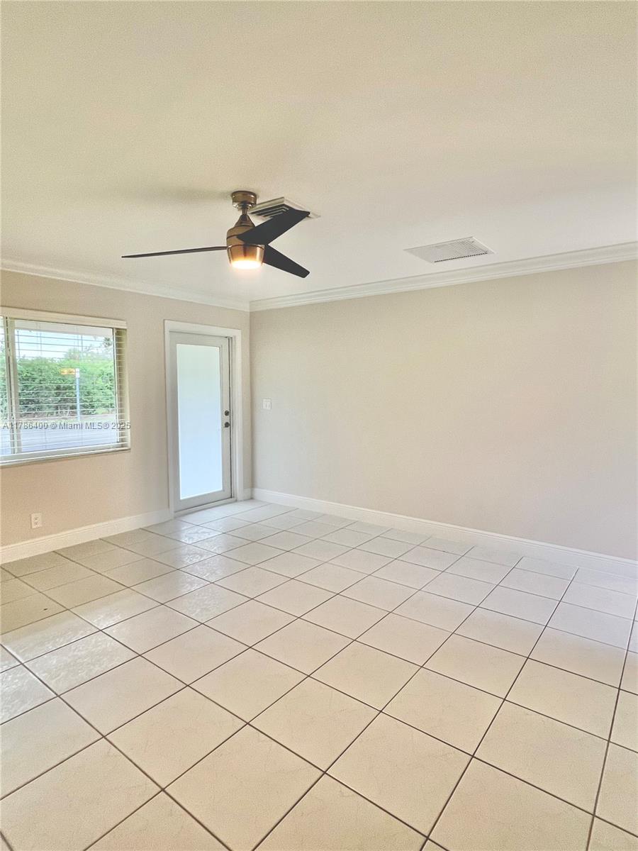 361 NE 41st St 361