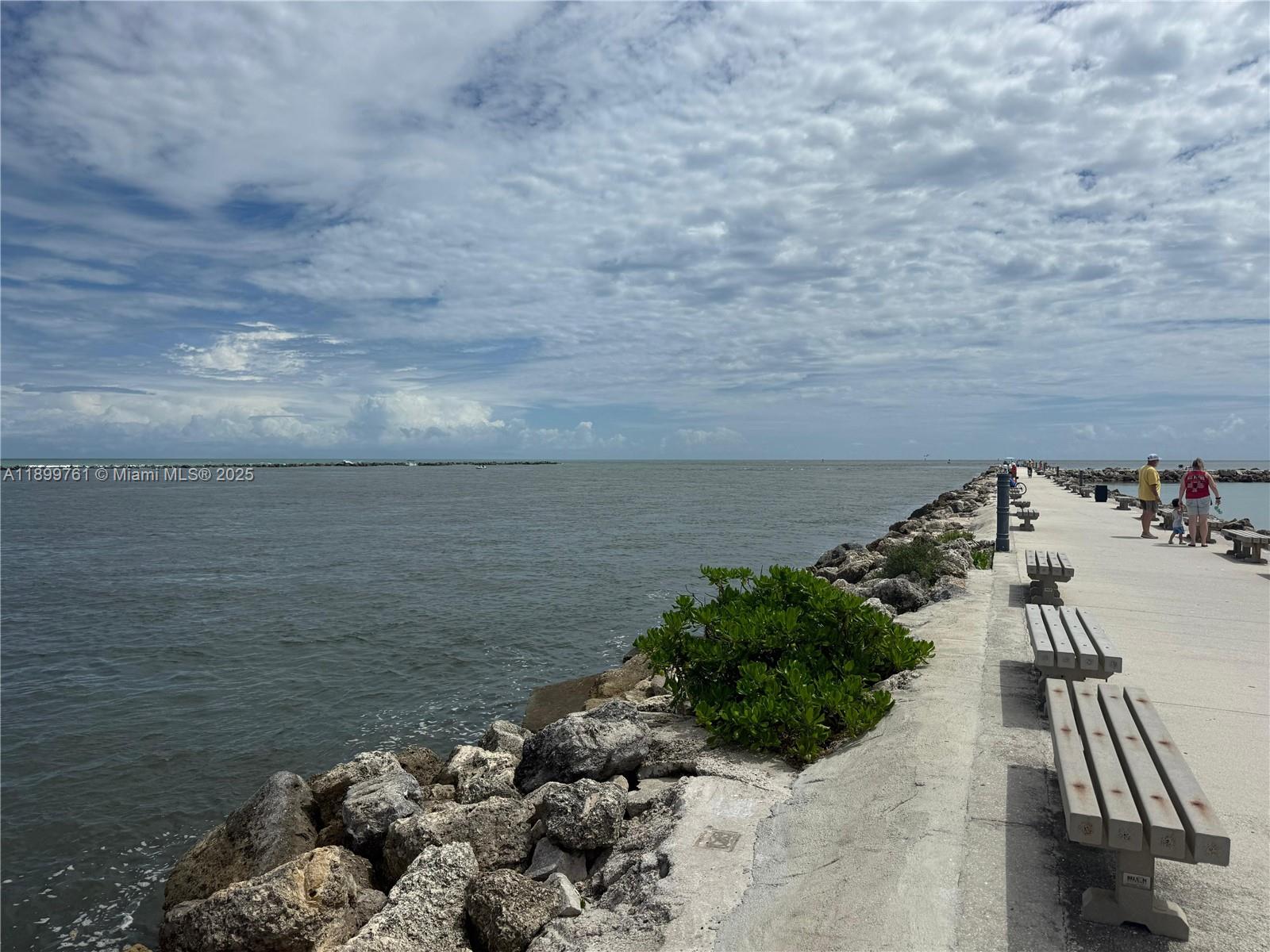 FORT PIERCE BEACH - Residential Lease