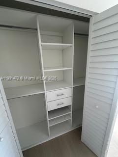 KINGS CREEK SO CONDO - Residential