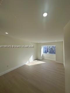 KINGS CREEK SO CONDO - Residential