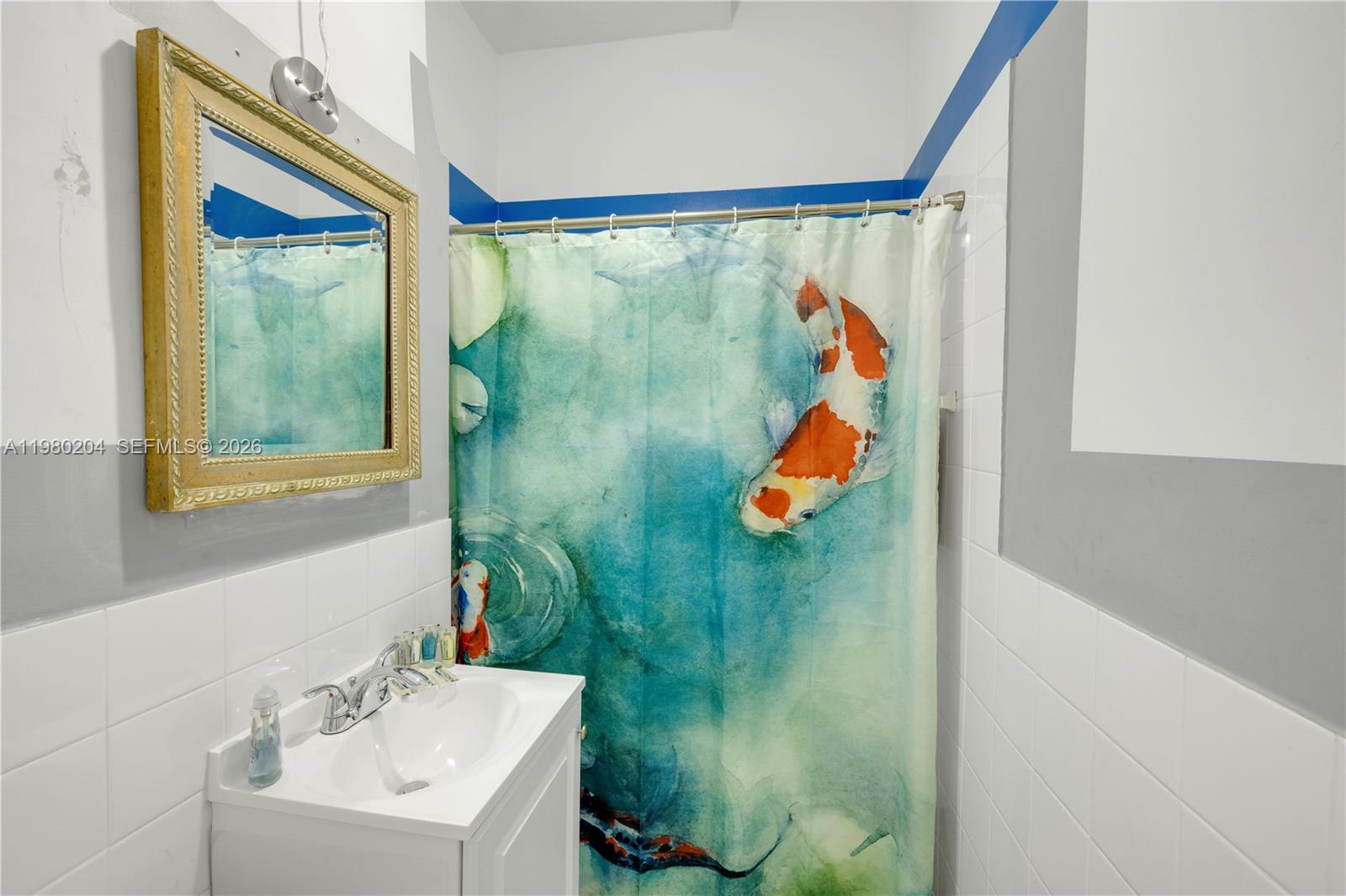 THE MANTELL CONDO - Residential