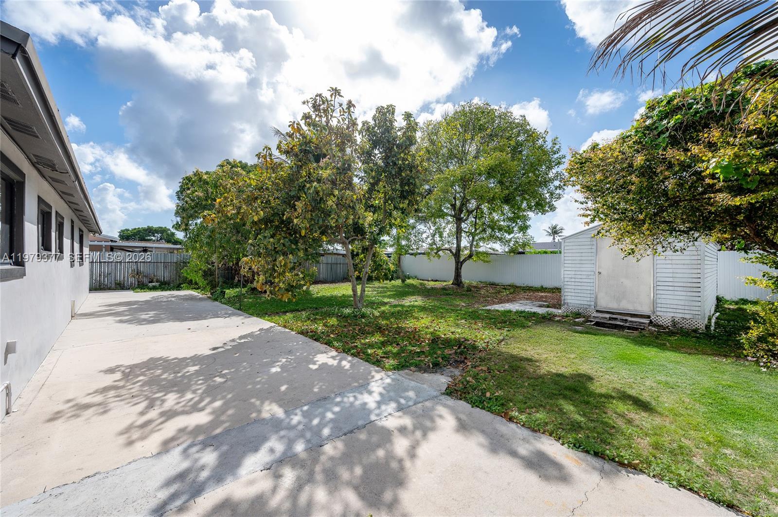 RICHLAND ESTATES - Residential