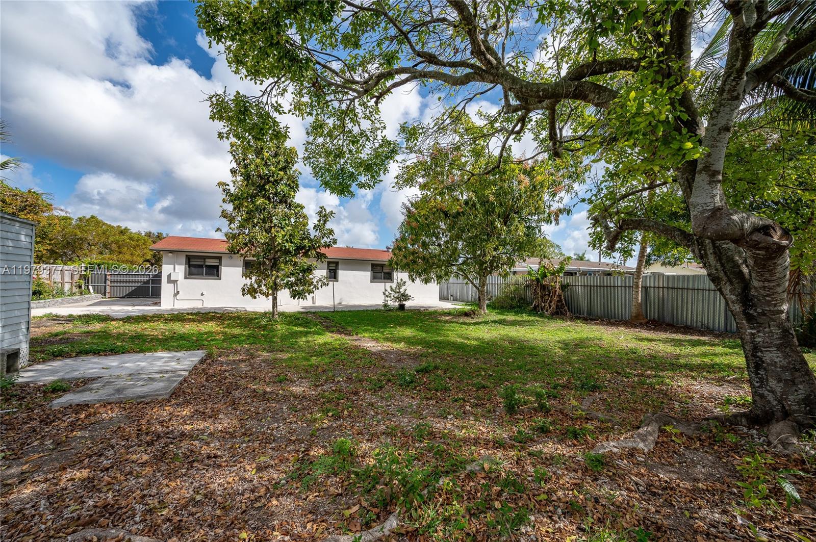 RICHLAND ESTATES - Residential