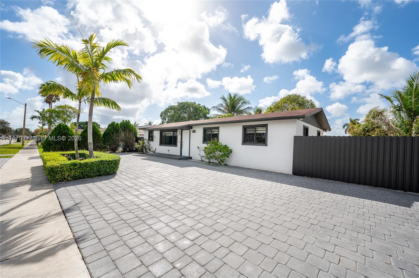 RICHLAND ESTATES - Residential