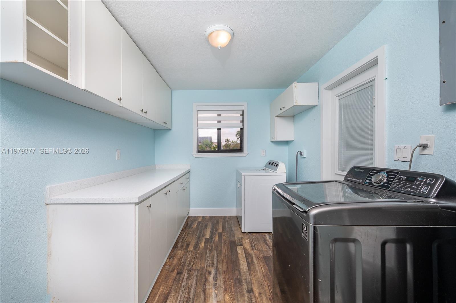 RICHLAND ESTATES - Residential