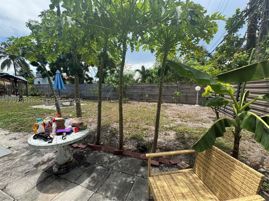 Photo of 2463 Dewey St, Hollywood, FL 33020 (MLS # A12079018)