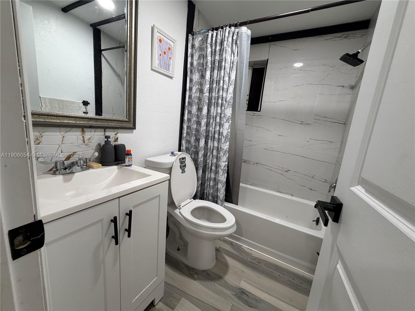 SEABOARD PARK - Residential Lease