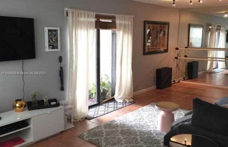 SNAPPER VILLAGE PHASE I S - Residential