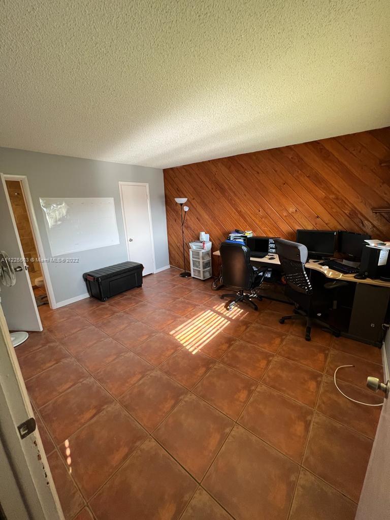 SNAPPER VILLAGE PHASE I S - Residential