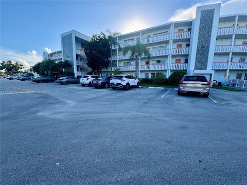 1011 Westbury F 1011 Deerfield Beach FL 33442