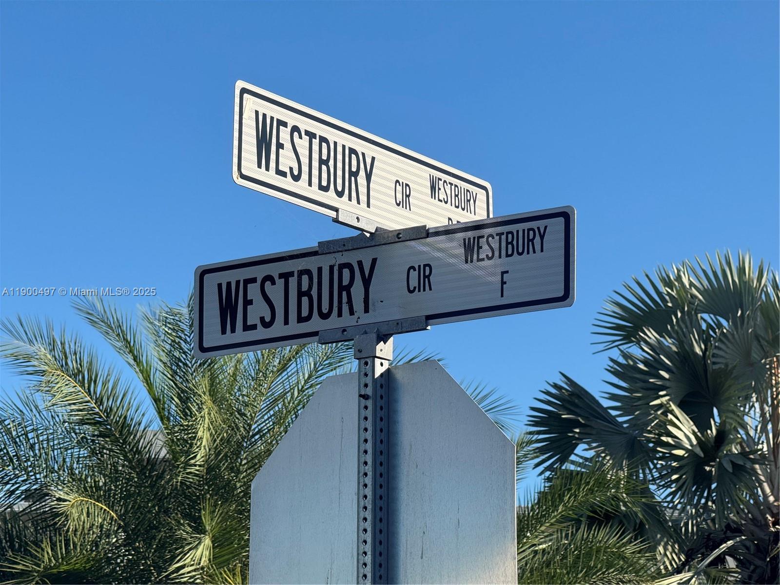 1011 Westbury F 1011