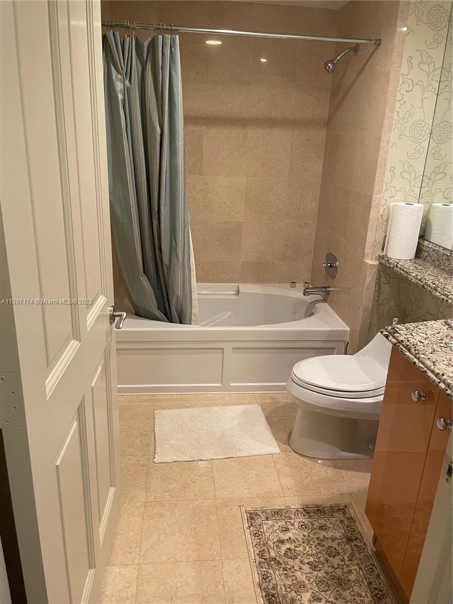 ACQUALINA OCEAN RESIDENCE - Residential