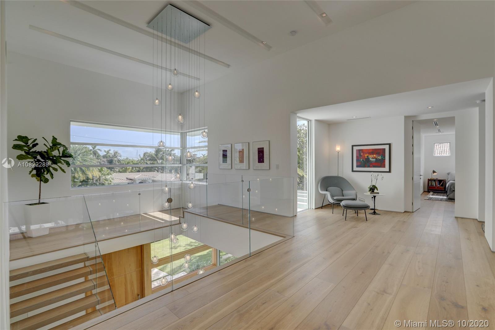 RIO VISTA ISLES - Residential