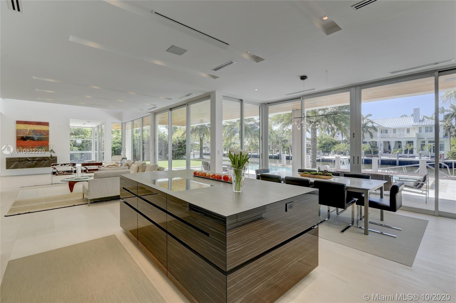 RIO VISTA ISLES - Residential