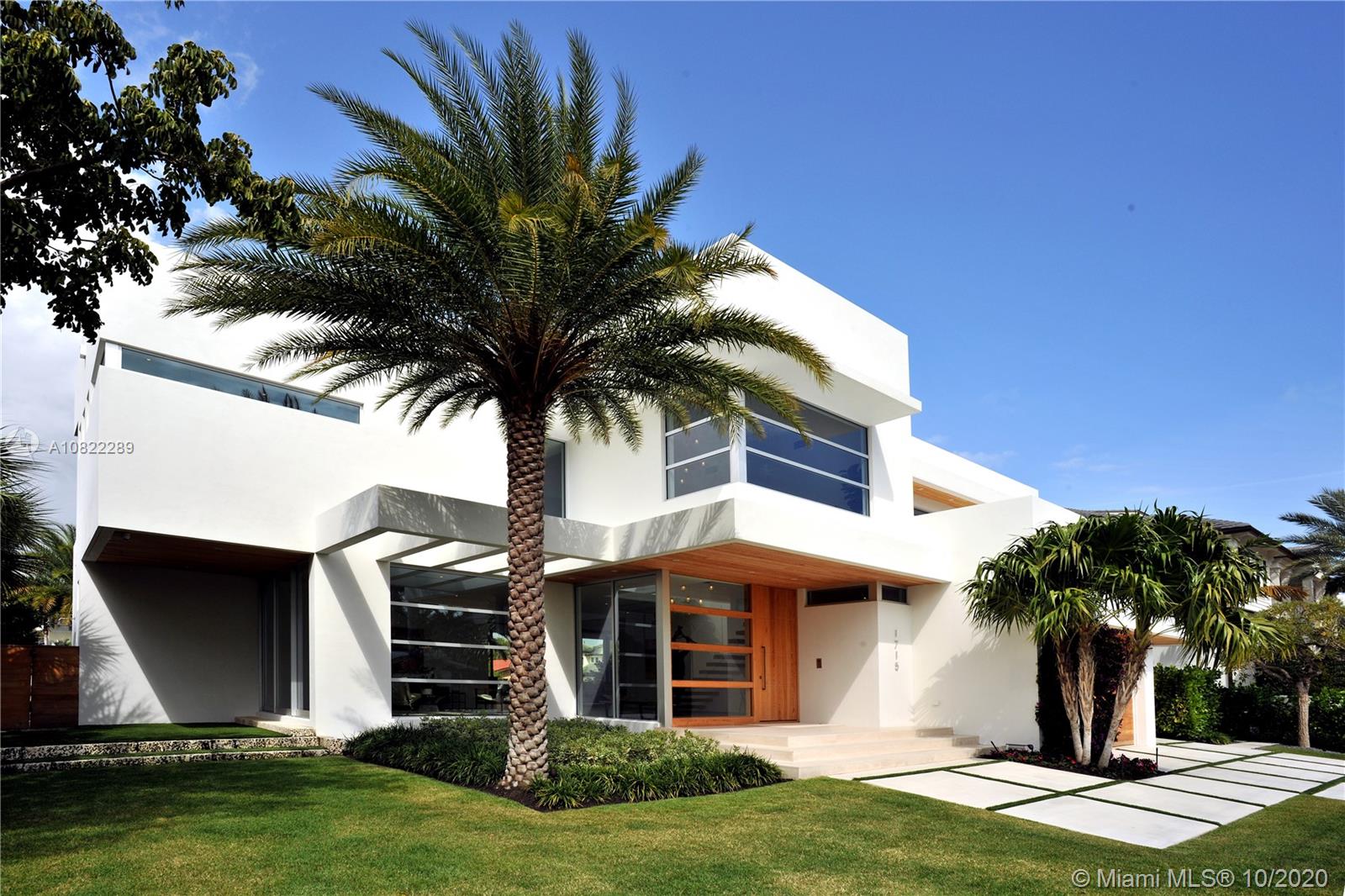 RIO VISTA ISLES - Residential