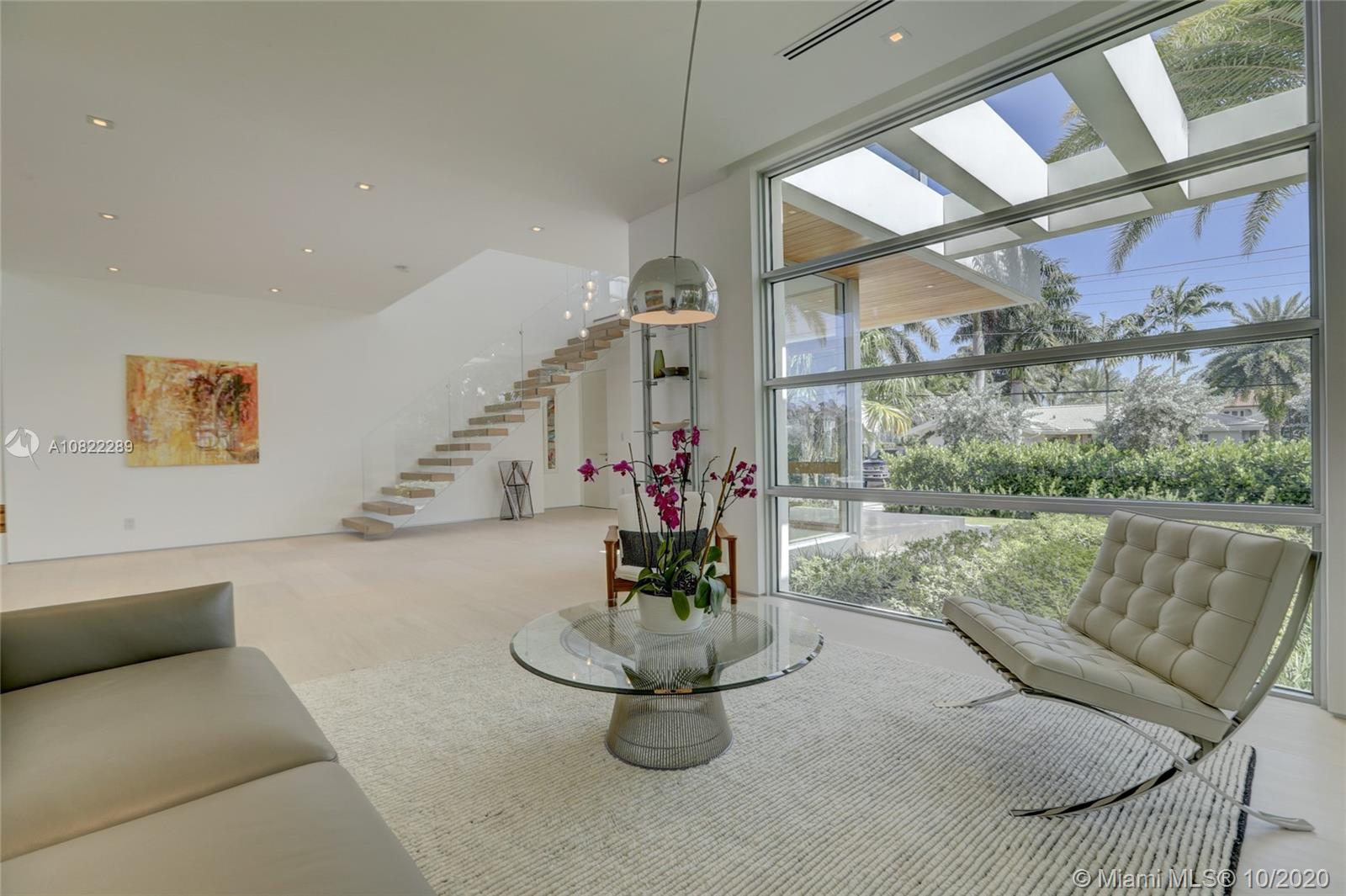 RIO VISTA ISLES - Residential