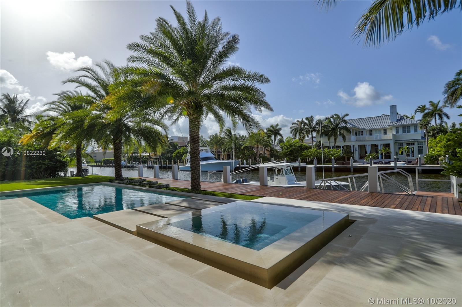 RIO VISTA ISLES - Residential